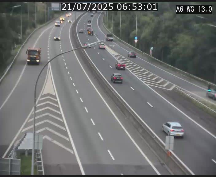 Traffic live webcam Luxembourg Mamer - A6 - BK 13 - direction Luxembourg/France/Allemagne