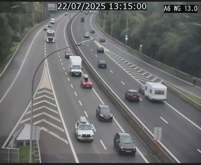 Traffic live webcam Luxembourg Mamer - A6 - BK 13 - direction Luxembourg/France/Allemagne