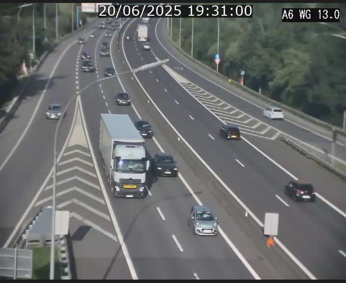 <h2>Traffic live webcam Luxembourg Mamer - A6 - BK 13 - direction Luxembourg/France/Allemagne</h2>