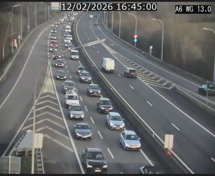 <h2>Traffic live webcam Luxembourg Mamer - A6 - BK 13 - direction Luxembourg/France/Allemagne</h2>