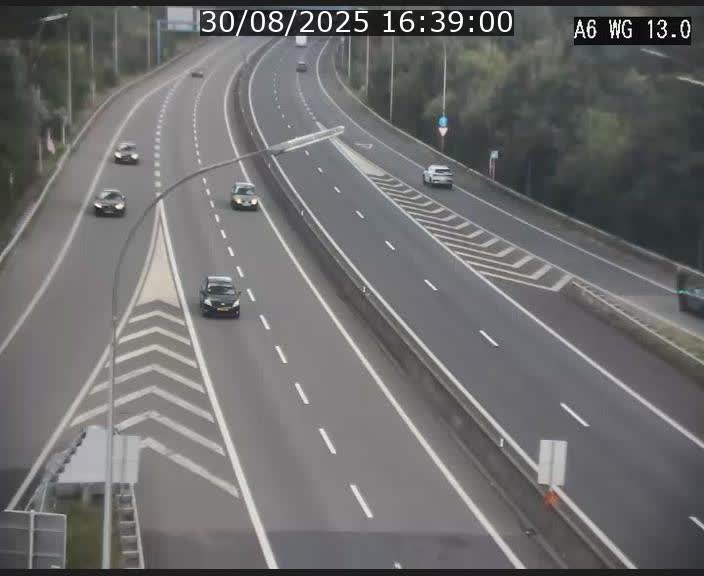 <h2>Traffic live webcam Luxembourg Mamer - A6 - BK 13 - direction Luxembourg/France/Allemagne</h2>