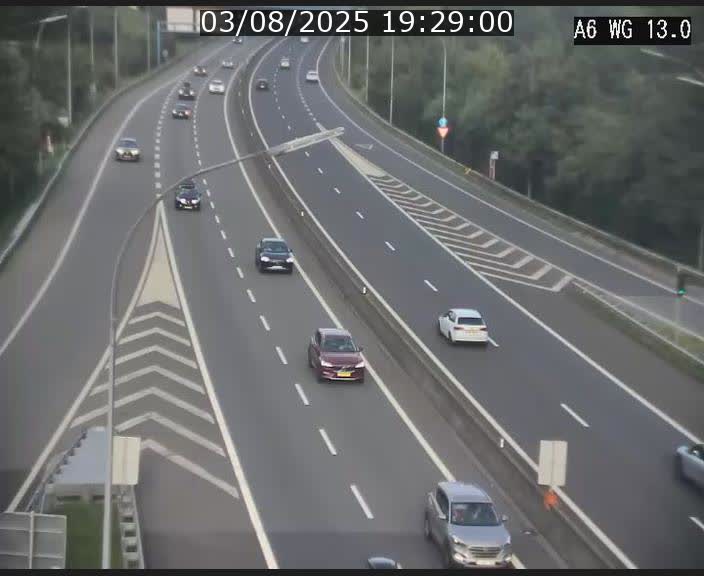 <h2>Traffic live webcam Luxembourg Mamer - A6 - BK 13 - direction Luxembourg/France/Allemagne</h2>