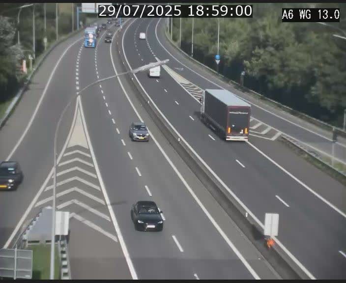 <h2>Traffic live webcam Luxembourg Mamer - A6 - BK 13 - direction Luxembourg/France/Allemagne</h2>