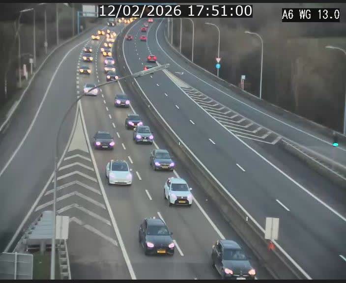 <h2>Traffic live webcam Luxembourg Mamer - A6 - BK 13 - direction Luxembourg/France/Allemagne</h2>