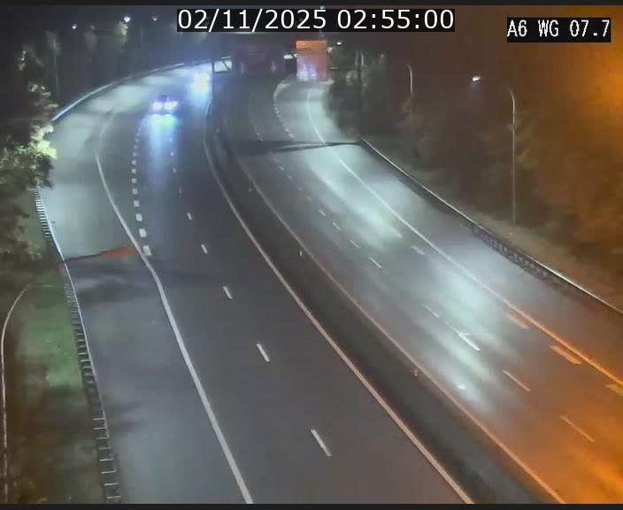<h2>Traffic live webcam Luxembourg - Bridel - A6 - BK 7.7 - direction Belgique</h2>