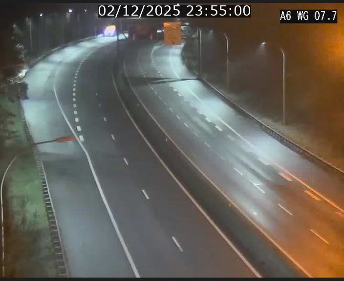 <h2>Traffic live webcam Luxembourg - Bridel - A6 - BK 7.7 - direction Belgique</h2>