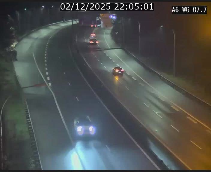 <h2>Traffic live webcam Luxembourg - Bridel - A6 - BK 7.7 - direction Belgique</h2>