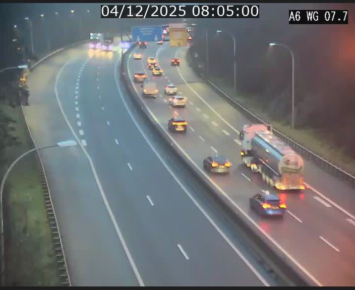 <h2>Traffic live webcam Luxembourg - Bridel - A6 - BK 7.7 - direction Belgique</h2>
