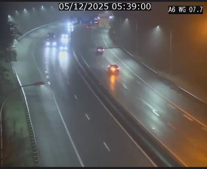 <h2>Traffic live webcam Luxembourg - Bridel - A6 - BK 7.7 - direction Belgique</h2>