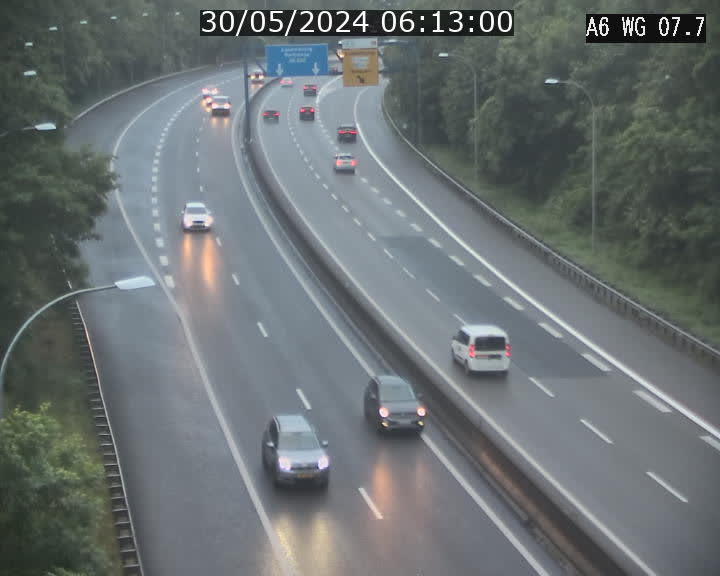 Traffic live webcam Luxembourg - Bridel - A6 - BK 7.7 - direction Belgique