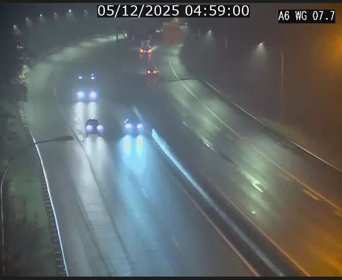 <h2>Traffic live webcam Luxembourg - Bridel - A6 - BK 7.7 - direction Belgique</h2>