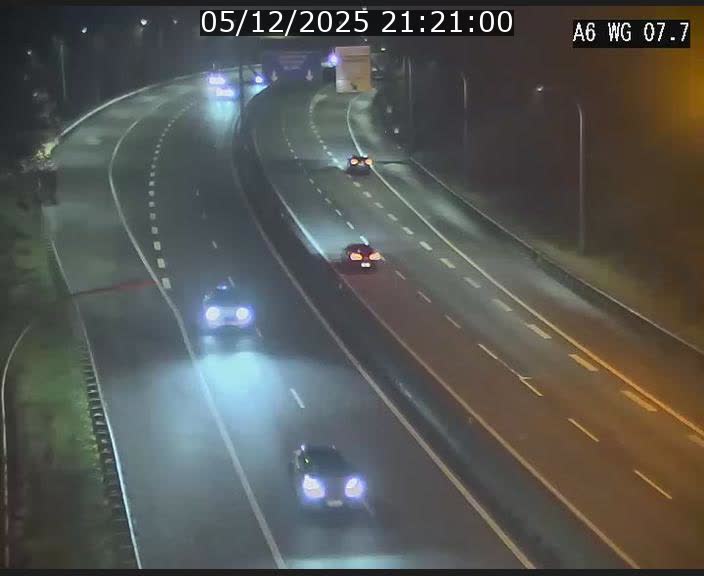 <h2>Traffic live webcam Luxembourg - Bridel - A6 - BK 7.7 - direction Belgique</h2>