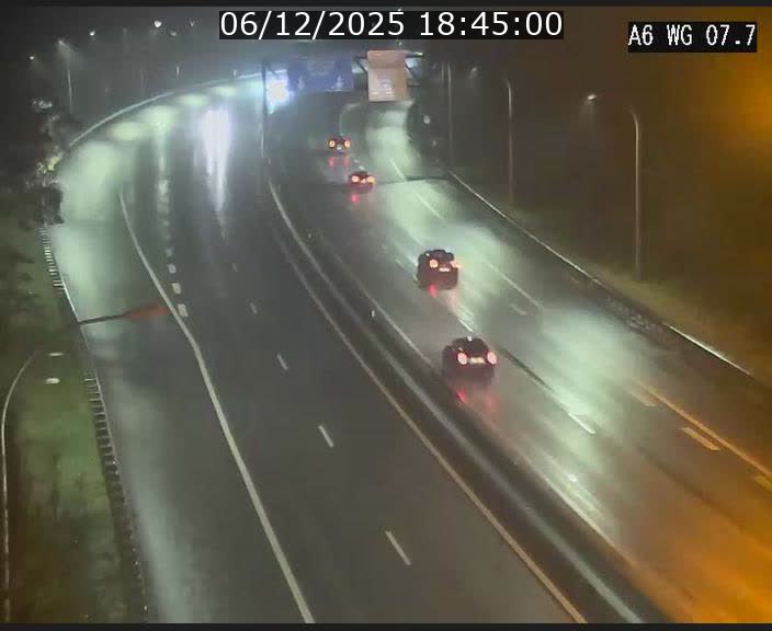 <h2>Traffic live webcam Luxembourg - Bridel - A6 - BK 7.7 - direction Belgique</h2>