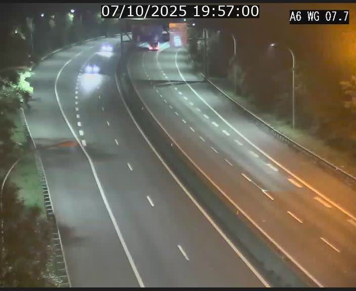 <h2>Traffic live webcam Luxembourg - Bridel - A6 - BK 7.7 - direction Belgique</h2>