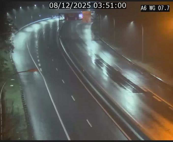 <h2>Traffic live webcam Luxembourg - Bridel - A6 - BK 7.7 - direction Belgique</h2>