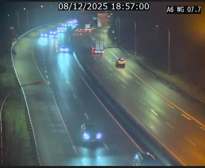 <h2>Traffic live webcam Luxembourg - Bridel - A6 - BK 7.7 - direction Belgique</h2>