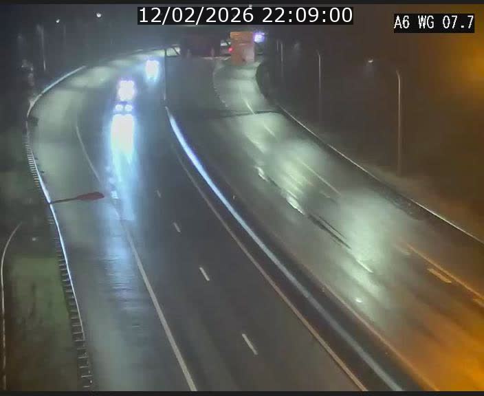 <h2>Traffic live webcam Luxembourg - Bridel - A6 - BK 7.7 - direction Belgique</h2>