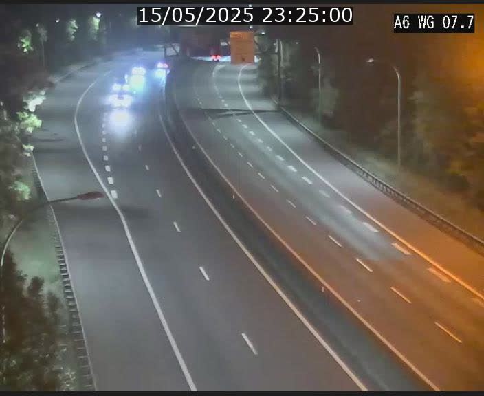 <h2>Traffic live webcam Luxembourg - Bridel - A6 - BK 7.7 - direction Belgique</h2>