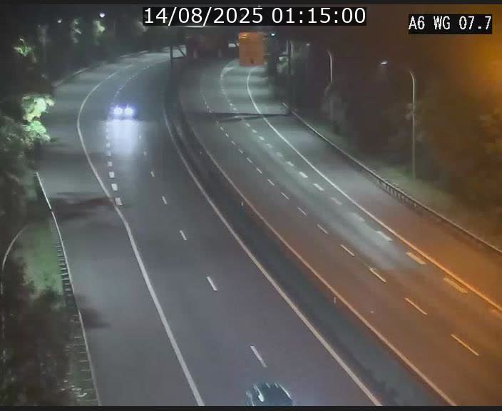 <h2>Traffic live webcam Luxembourg - Bridel - A6 - BK 7.7 - direction Belgique</h2>