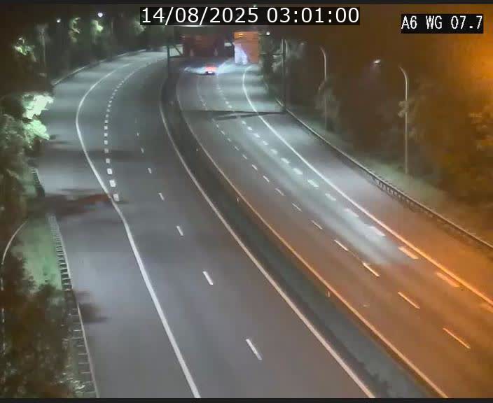 <h2>Traffic live webcam Luxembourg - Bridel - A6 - BK 7.7 - direction Belgique</h2>