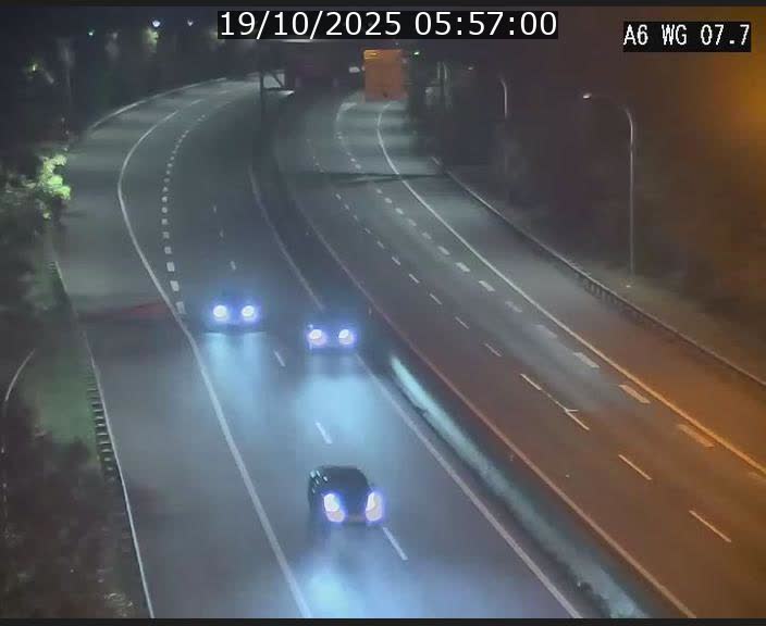<h2>Traffic live webcam Luxembourg - Bridel - A6 - BK 7.7 - direction Belgique</h2>