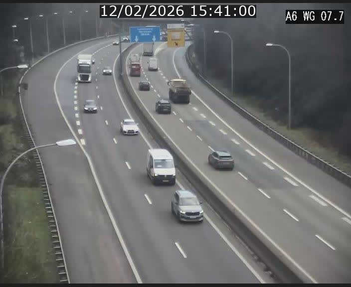 <h2>Traffic live webcam Luxembourg - Bridel - A6 - BK 7.7 - direction Belgique</h2>