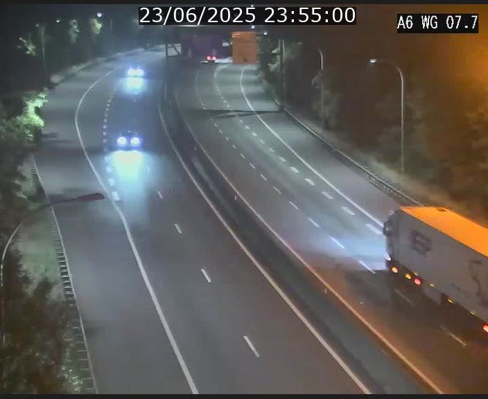 Traffic live webcam Luxembourg - Bridel - A6 - BK 7.7 - direction Belgique