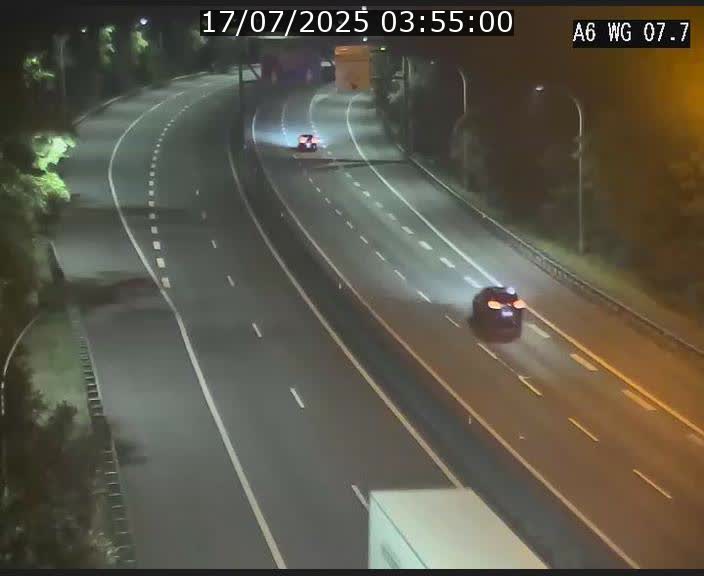 Traffic live webcam Luxembourg - Bridel - A6 - BK 7.7 - direction Belgique