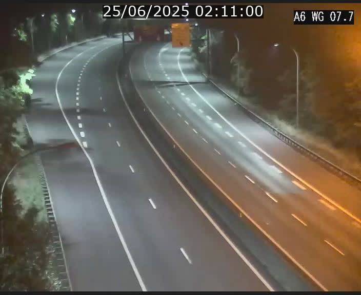 Traffic live webcam Luxembourg - Bridel - A6 - BK 7.7 - direction Belgique
