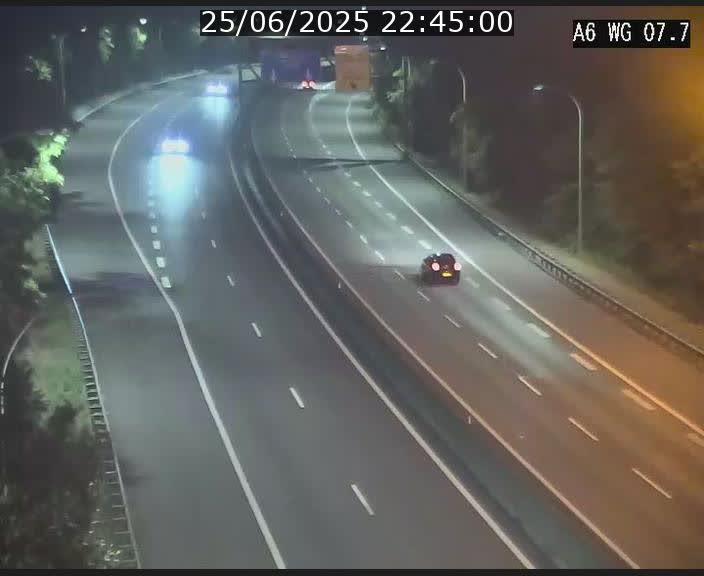 Traffic live webcam Luxembourg - Bridel - A6 - BK 7.7 - direction Belgique