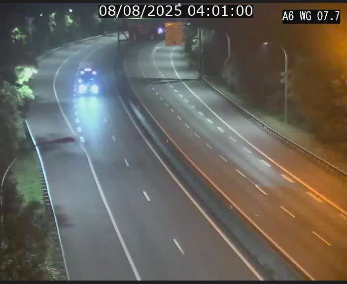 Traffic live webcam Luxembourg - Bridel - A6 - BK 7.7 - direction Belgique