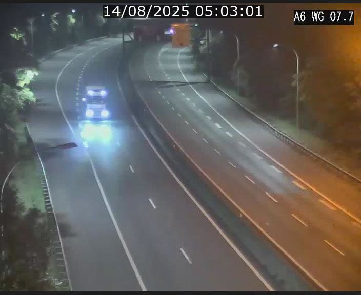 Traffic live webcam Luxembourg - Bridel - A6 - BK 7.7 - direction Belgique