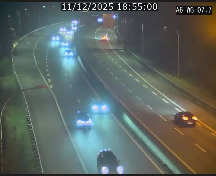 Traffic live webcam Luxembourg - Bridel - A6 - BK 7.7 - direction Belgique