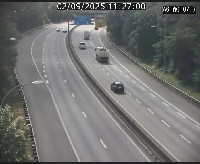 Traffic live webcam Luxembourg - Bridel - A6 - BK 7.7 - direction Belgique