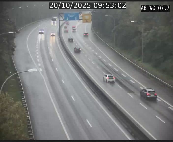 <h2>Traffic live webcam Luxembourg - Bridel - A6 - BK 7.7 - direction Belgique</h2>