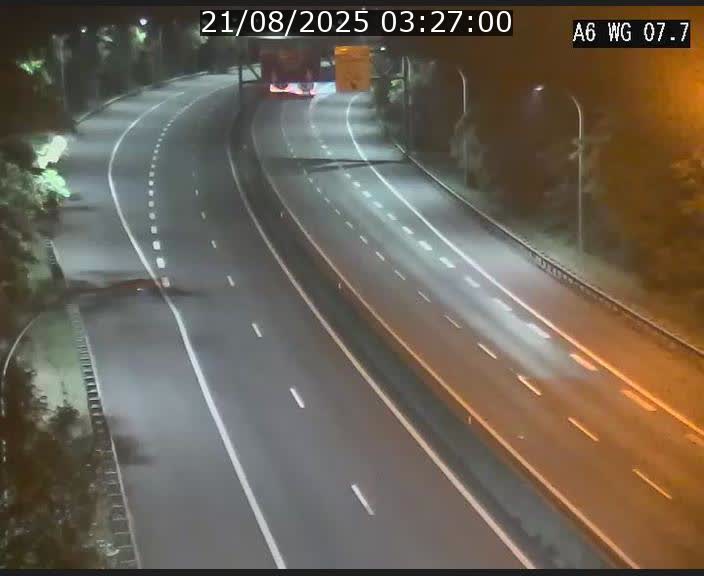 <h2>Traffic live webcam Luxembourg - Bridel - A6 - BK 7.7 - direction Belgique</h2>