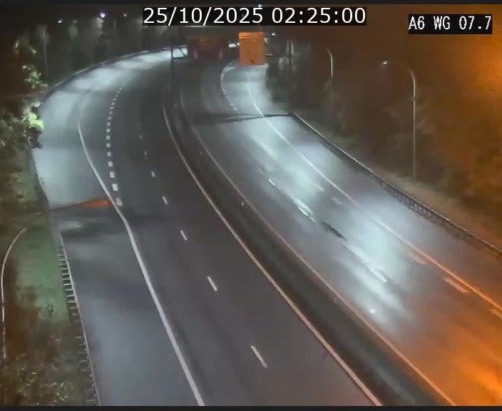 <h2>Traffic live webcam Luxembourg - Bridel - A6 - BK 7.7 - direction Belgique</h2>