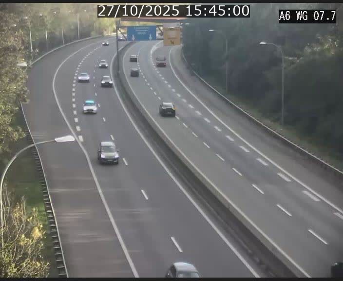 <h2>Traffic live webcam Luxembourg - Bridel - A6 - BK 7.7 - direction Belgique</h2>