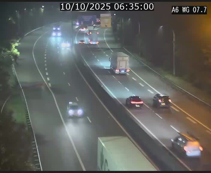 <h2>Traffic live webcam Luxembourg - Bridel - A6 - BK 7.7 - direction Belgique</h2>