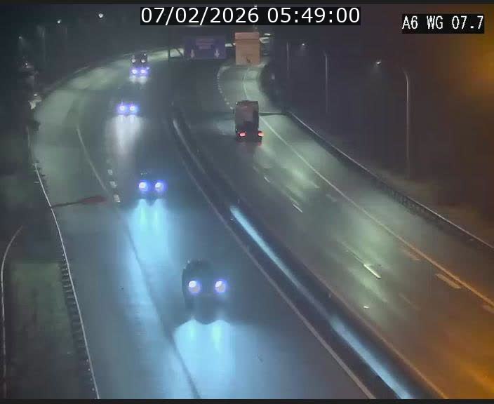 Traffic live webcam Luxembourg - Bridel - A6 - BK 7.7 - direction Belgique