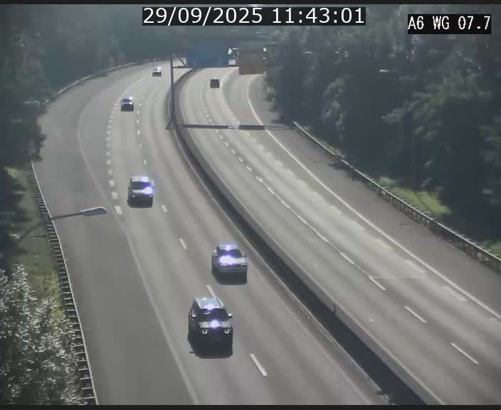 <h2>Traffic live webcam Luxembourg - Bridel - A6 - BK 7.7 - direction Belgique</h2>