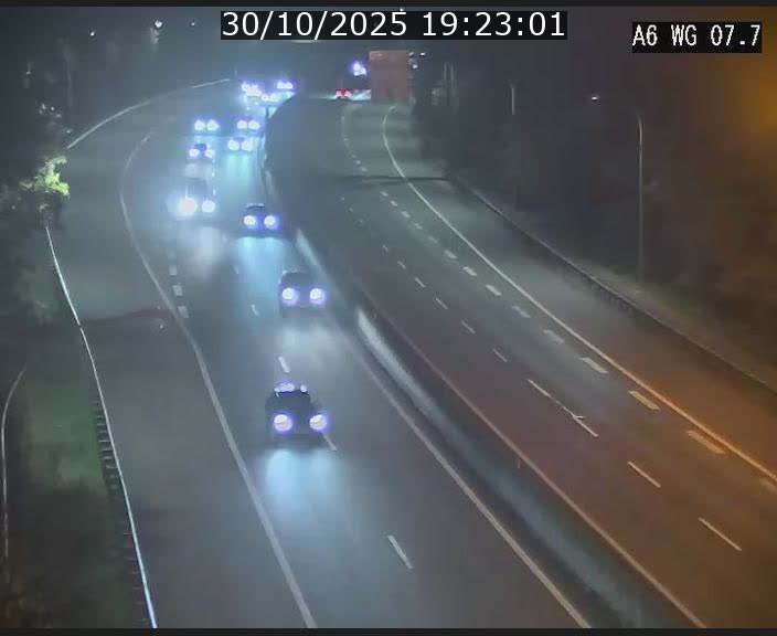 <h2>Traffic live webcam Luxembourg - Bridel - A6 - BK 7.7 - direction Belgique</h2>