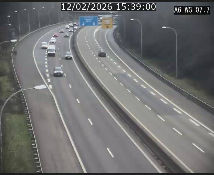 <h2>Traffic live webcam Luxembourg - Bridel - A6 - BK 7.7 - direction Belgique</h2>