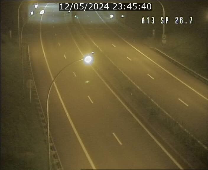 <h2>Traffic live webcam Luxembourg Frisange - A13 direction Luxembourg-ville - BK 26.7</h2>
