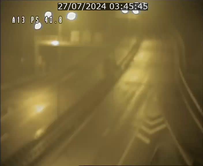 <h2>Webcam autoroute A13 à la sortie est du tunnel Markusbierg à Schengen. Vue sur le pont de la Moselle, vers l'Allemagne</h2>
