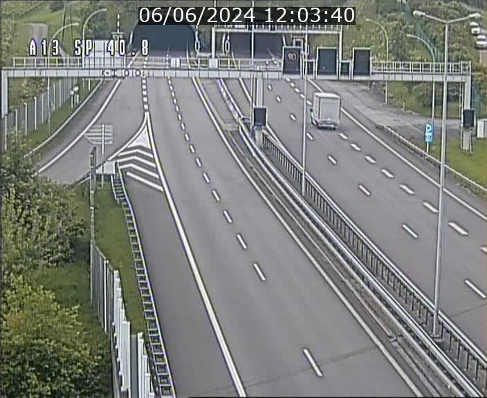 <h2>Webcam avec vue sur l'entrée côté allemand du tunnel Markusbierg à Schengen. Vue orientée vers le tunnel et Bettembourg</h2>