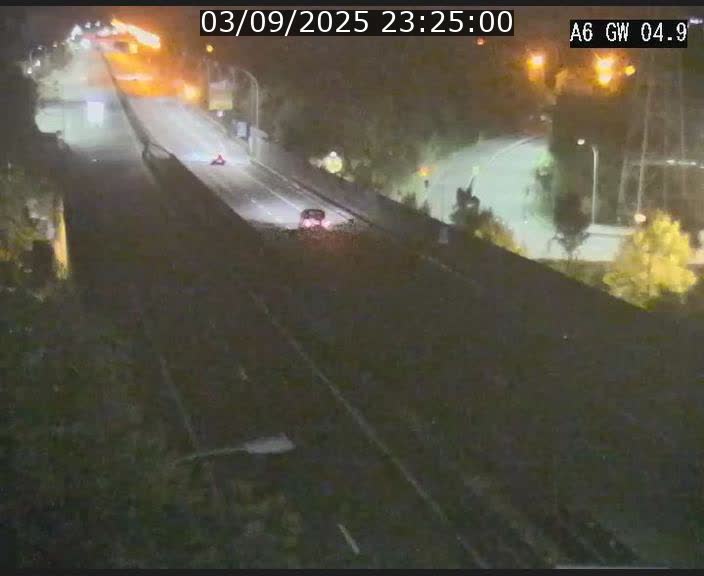 <h2>Traffic live webcam Luxembourg Croix de Cessange - A6 - BK 4.9 - direction Belgique</h2>