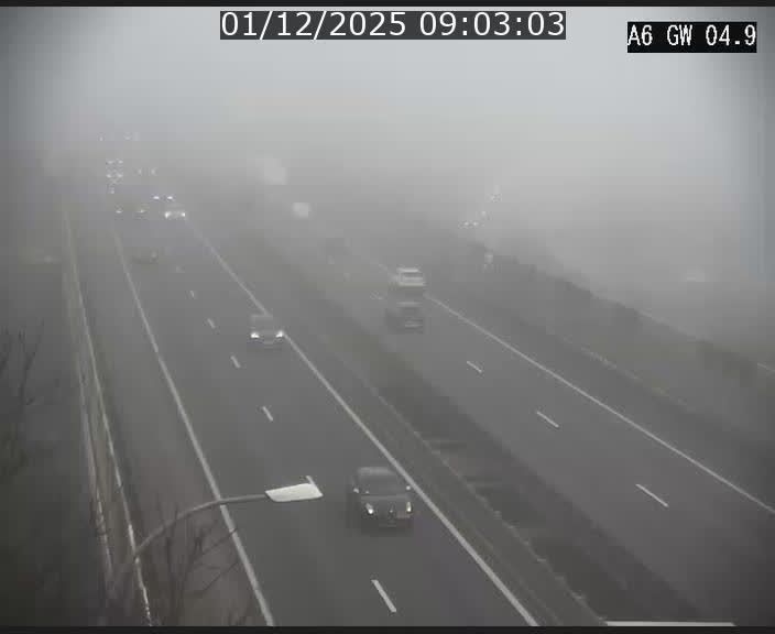 <h2>Traffic live webcam Luxembourg Croix de Cessange - A6 - BK 4.9 - direction Belgique</h2>
