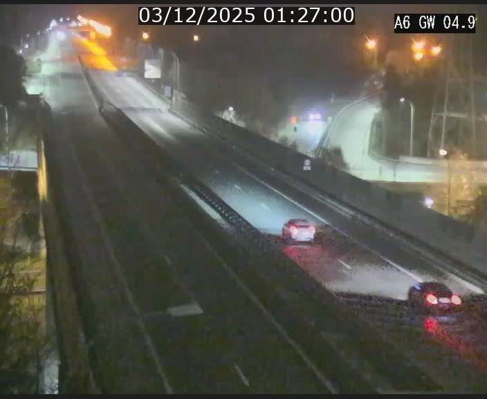 <h2>Traffic live webcam Luxembourg Croix de Cessange - A6 - BK 4.9 - direction Belgique</h2>