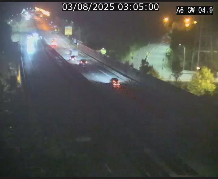 <h2>Traffic live webcam Luxembourg Croix de Cessange - A6 - BK 4.9 - direction Belgique</h2>